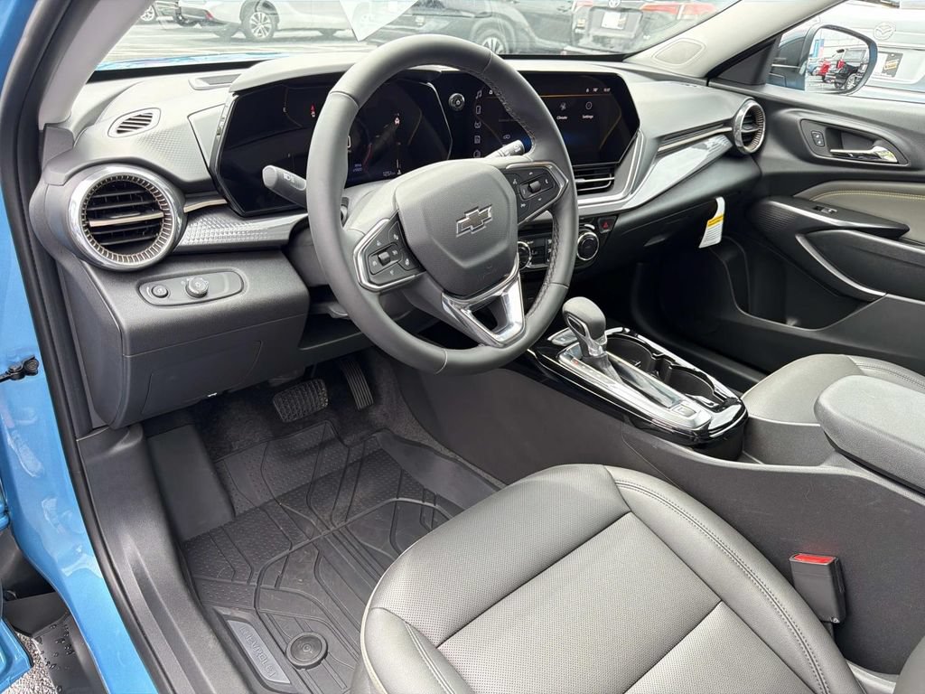 Used 2026 Chevrolet Trax ACTIV FWD image 23