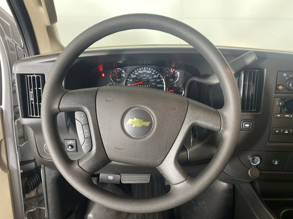 New 2025 Chevrolet Express 2500 Extended image 11
