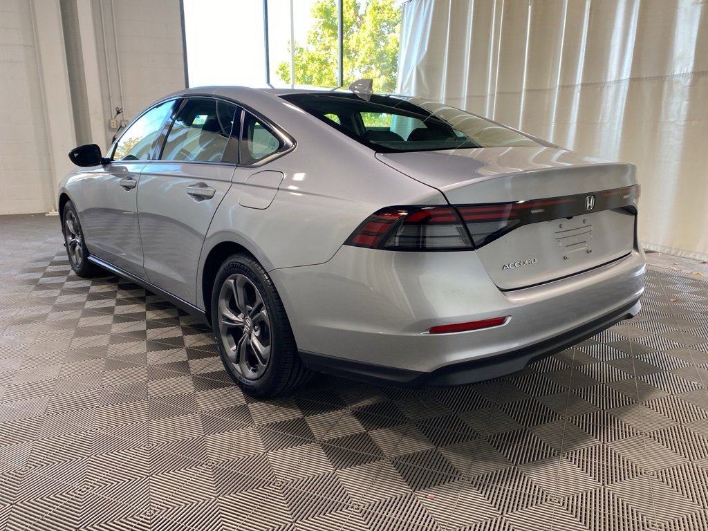 Certified 2023 Honda Accord EX image 6