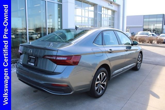 Used 2024 Volkswagen Jetta S image 6