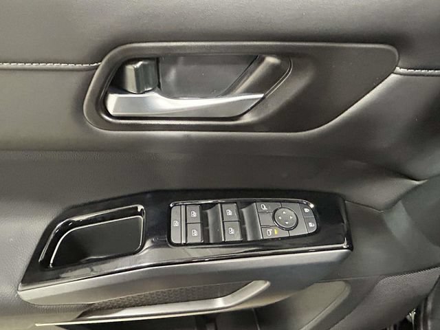 New 2026 Nissan Pathfinder SL w/ SL Premium Package FWD image 13