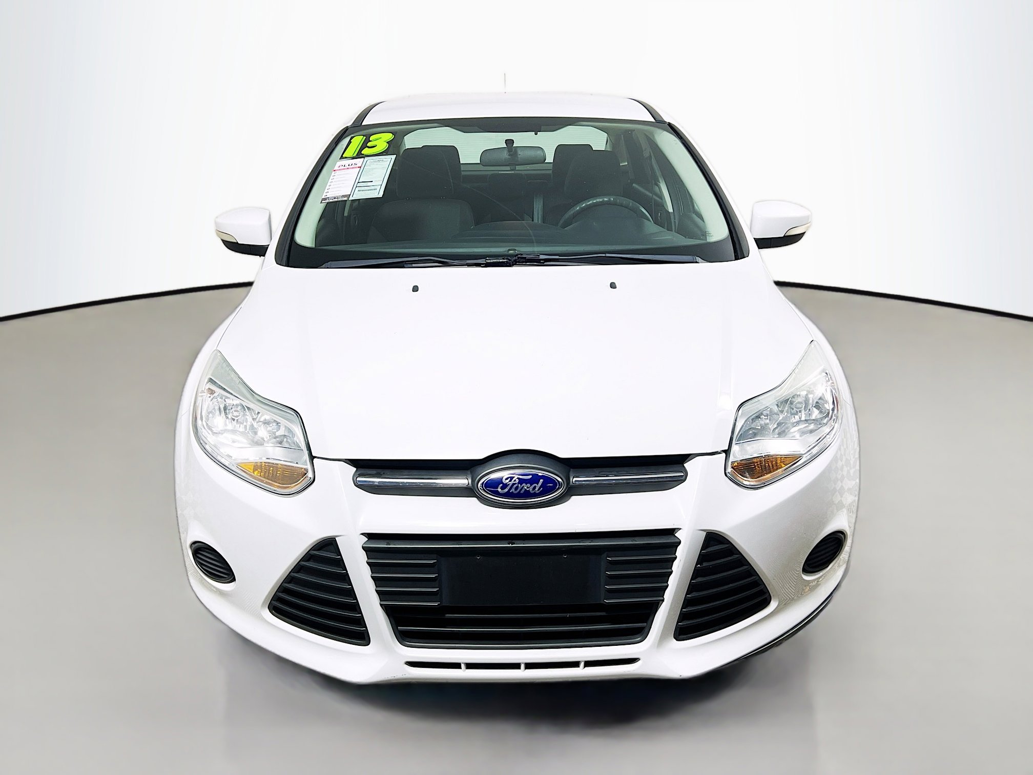 Used 2013 Ford Focus SE w/ SE Winter Pkg image 11