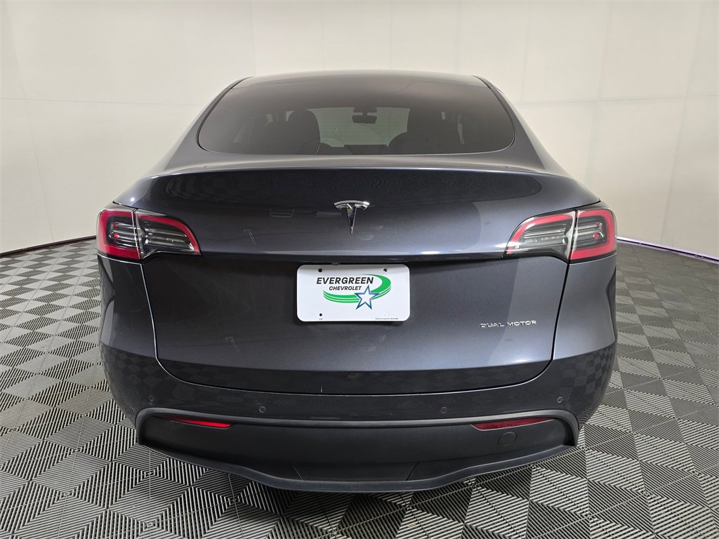 Used 2021 Tesla Model Y Long Range image 6