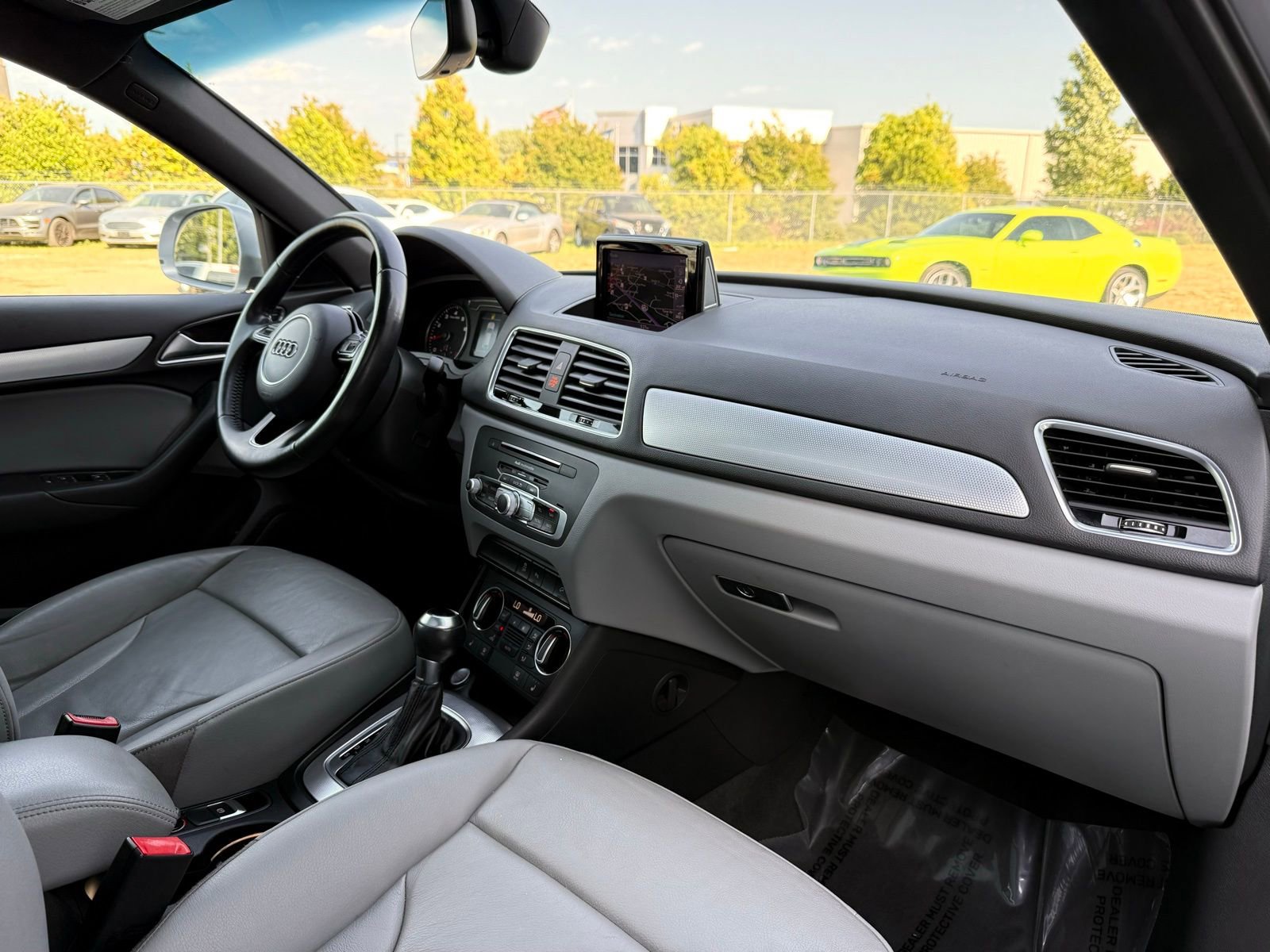 Used 2018 Audi Q3 2.0T Premium FWD image 27