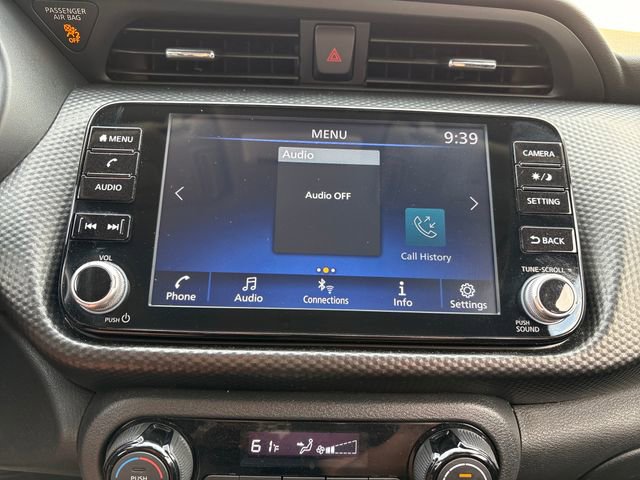 Used 2021 Nissan Kicks SV image 14