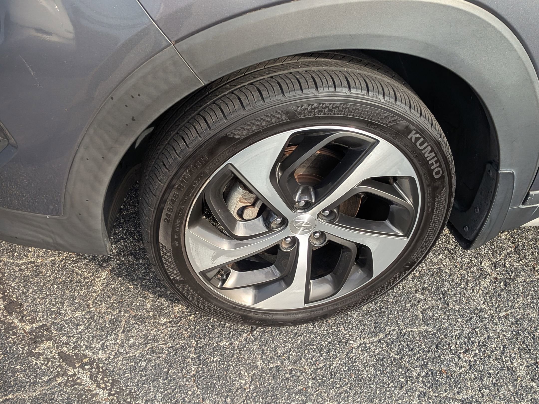 Used 2018 Hyundai Tucson Sport image 12