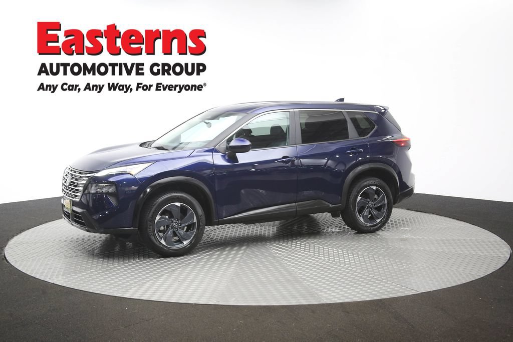 Used 2024 Nissan Rogue SV AWD/4WD image 57