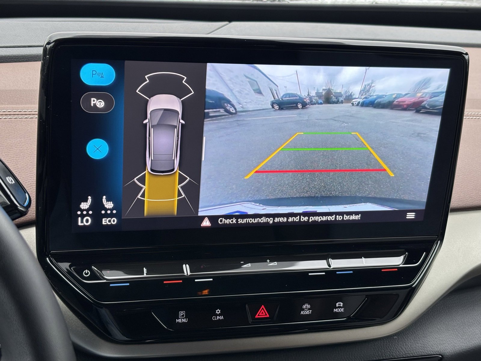 Used 2023 Volkswagen ID.4 Pro image 5