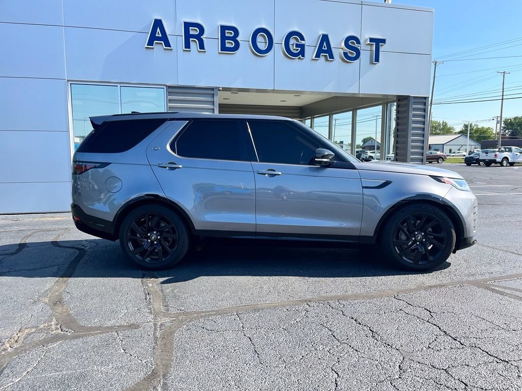 Used 2023 Land Rover Discovery S R-Dynamic AWD/4WD image 8