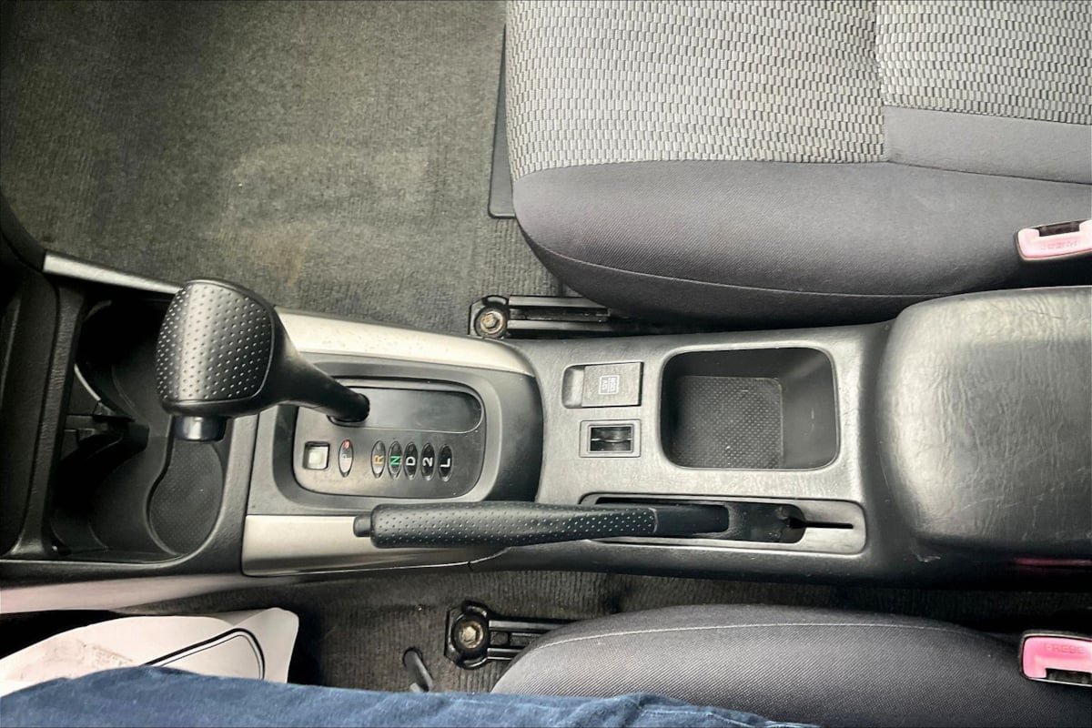 Used 2004 Toyota RAV4 2WD image 10