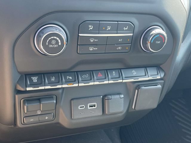 New 2026 Chevrolet Silverado 2500 Custom w/ Custom Value Package AWD/4WD image 15