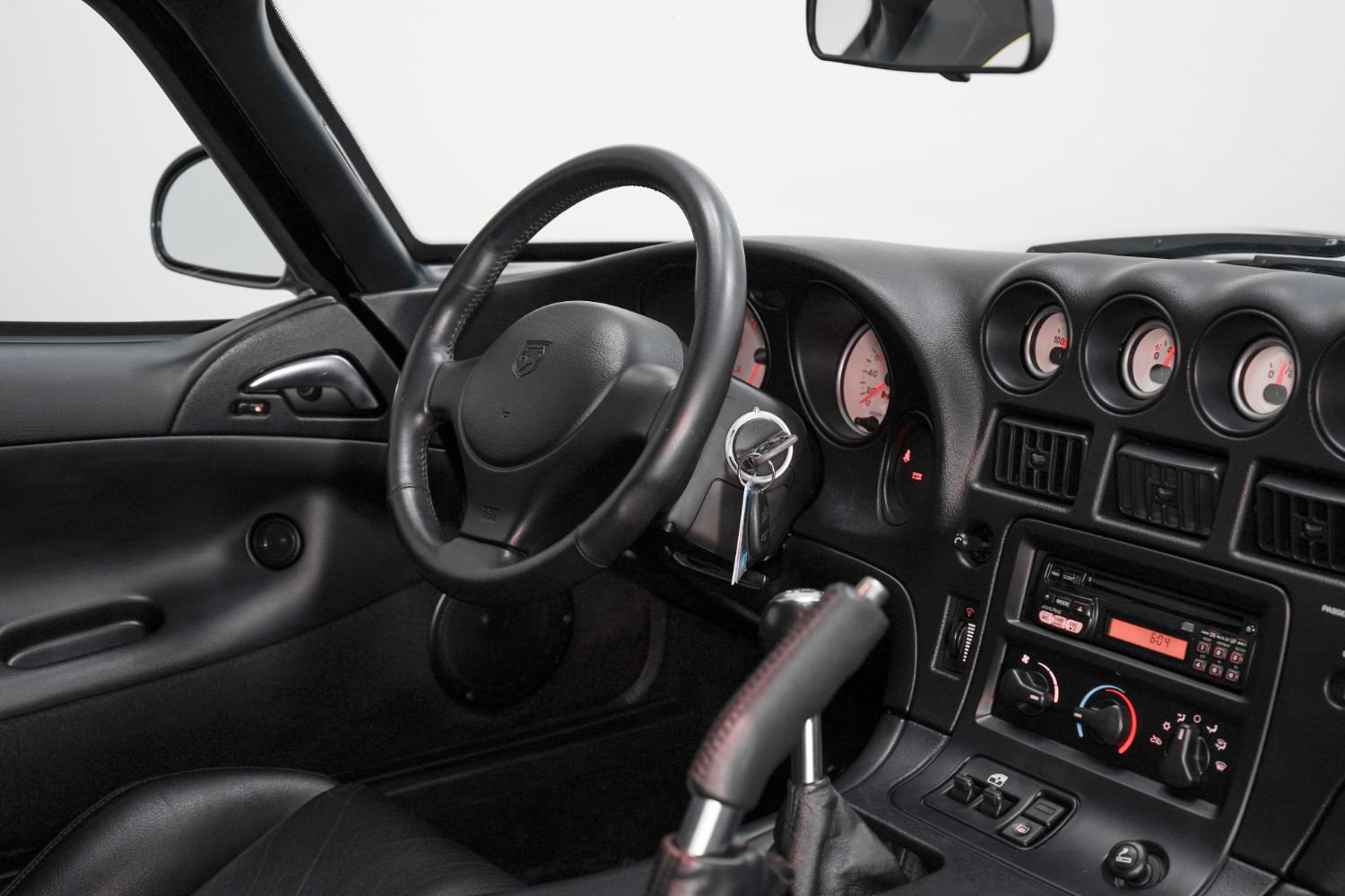 Used 2002 Dodge Viper GTS RWD image 29