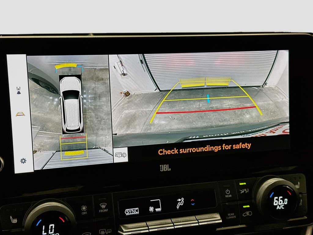 Used 2024 Toyota Grand Highlander AWD image 13