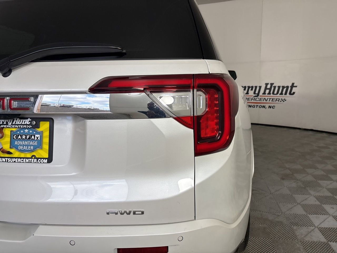 Used 2023 GMC Acadia Denali w/ Denali Ultimate Package image 38