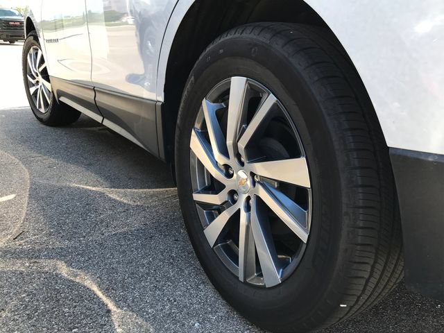 Used 2024 Chevrolet Equinox Premier FWD image 13