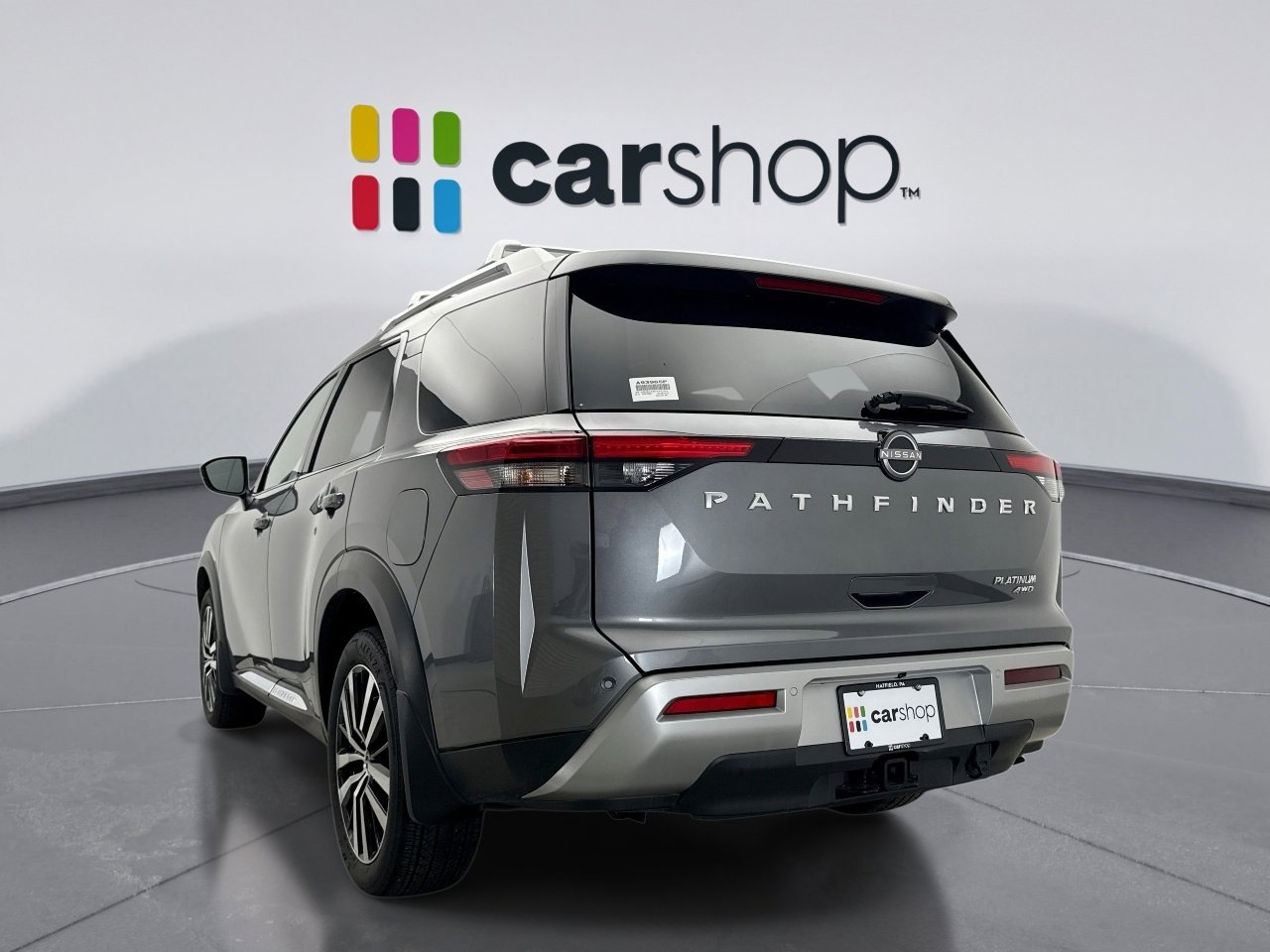 Used 2025 Nissan Pathfinder Platinum w/ Cargo Package image 3