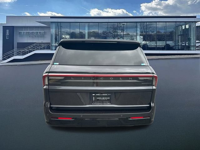 New 2026 Lincoln Navigator Reserve AWD/4WD image 7