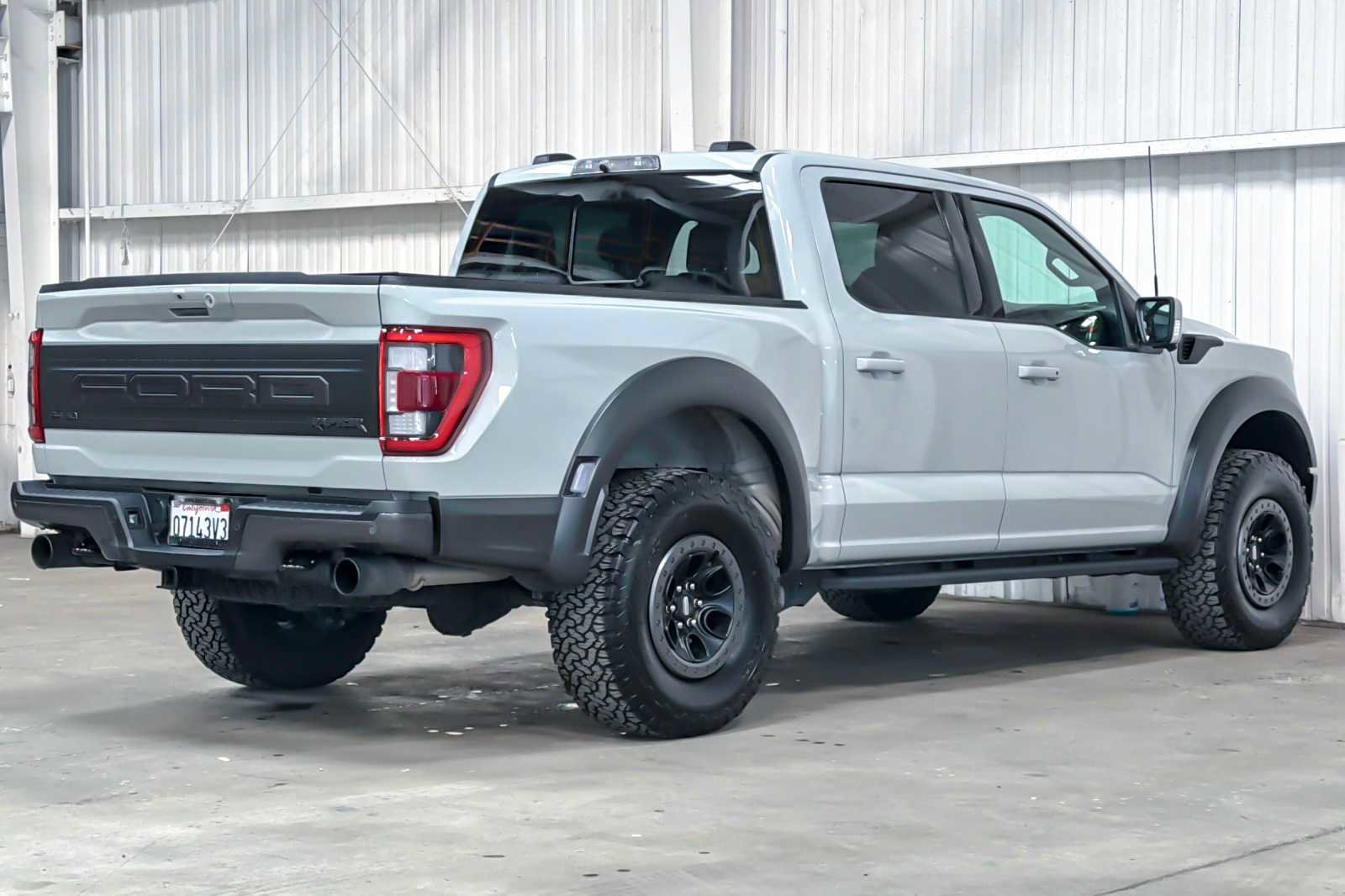 Used 2023 Ford F150 Raptor w/ Raptor Carbon Fiber Package image 2