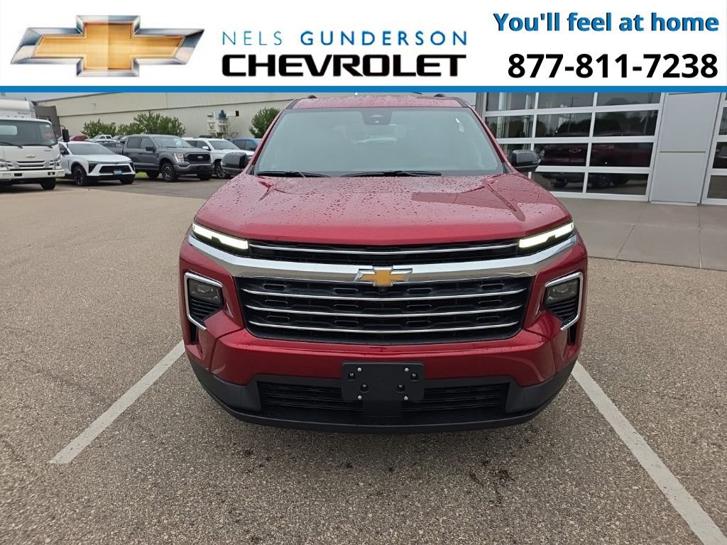 New 2026 Chevrolet Traverse LT w/ Driver Confidence Package image 2
