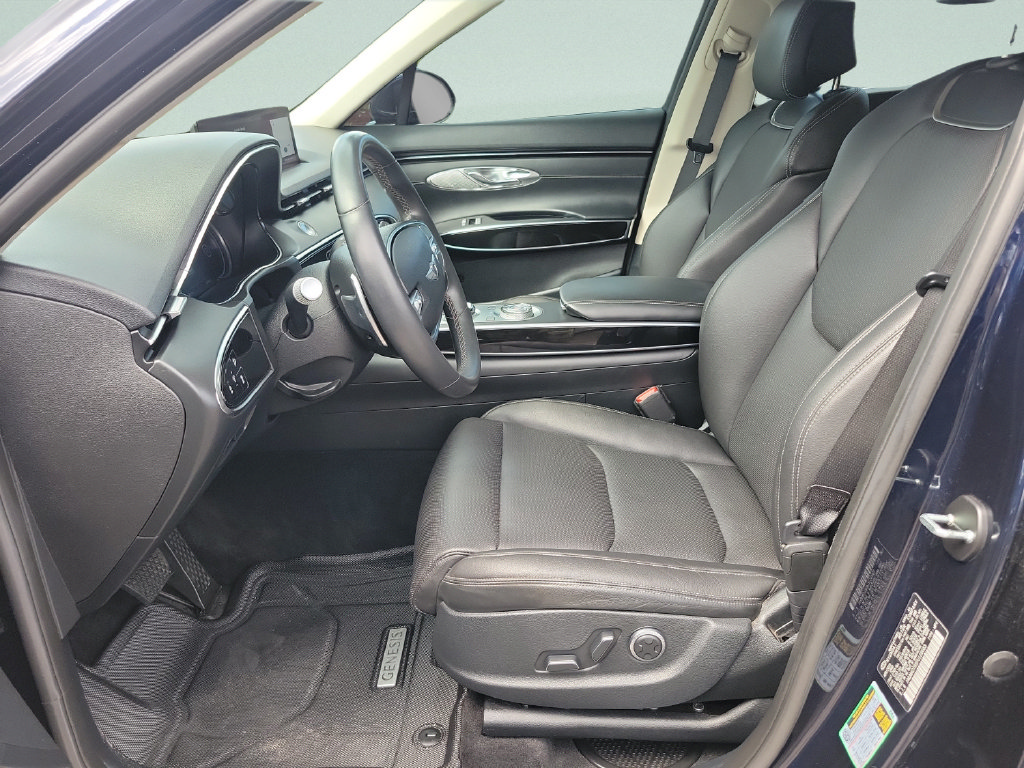 Used 2023 Genesis GV70 2.5T AWD/4WD image 18