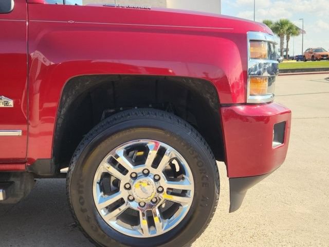 Used 2019 Chevrolet Silverado 2500 High Country w/ Duramax Plus Package AWD/4WD image 7