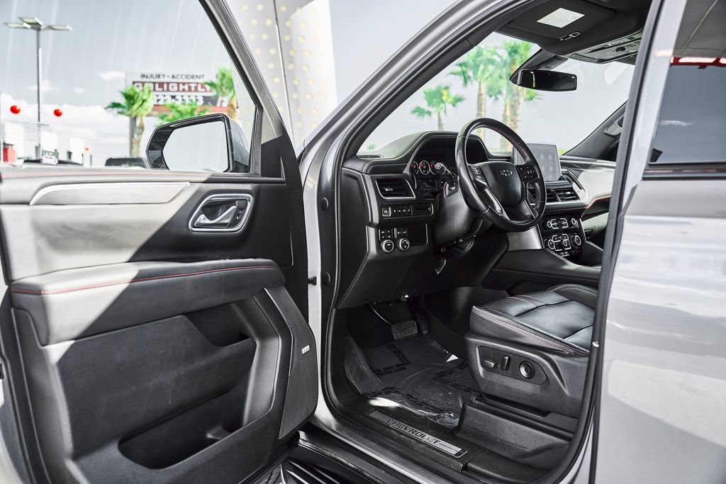 Used 2021 Chevrolet Tahoe RST AWD/4WD image 13