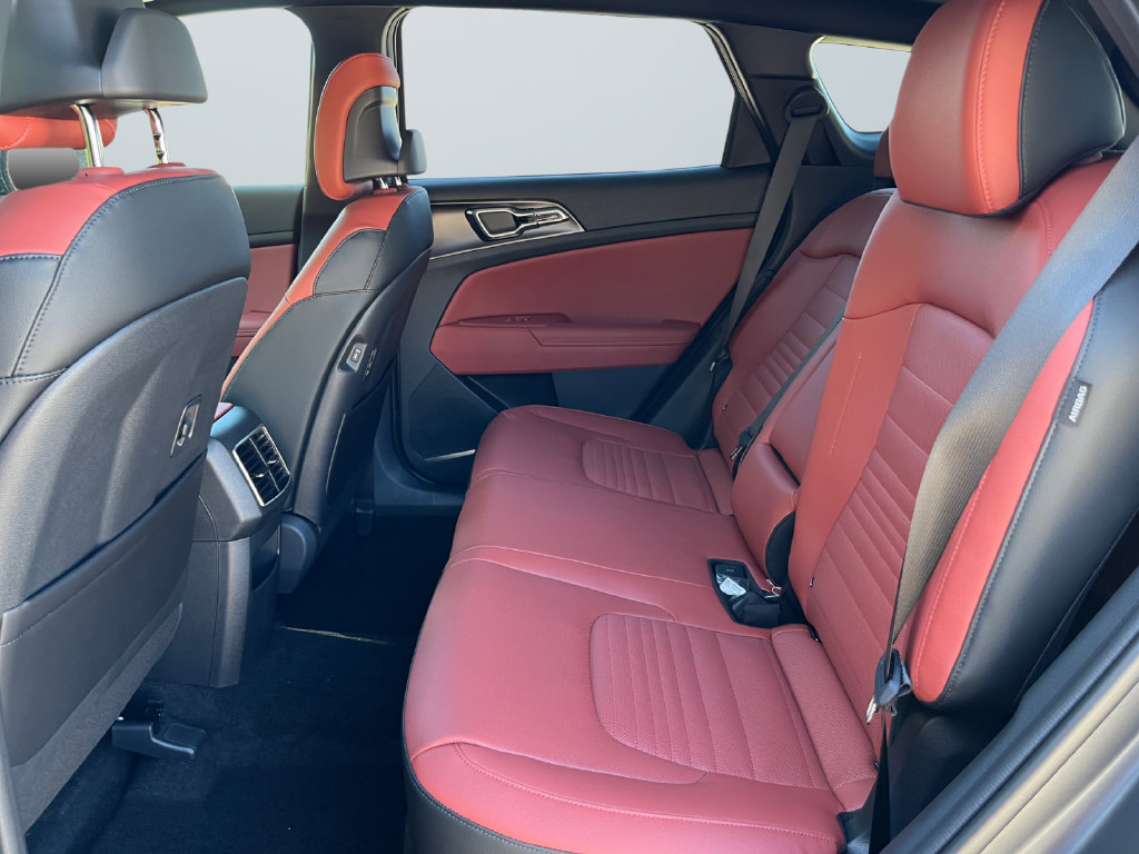 New 2027 Kia Sportage SX Prestige AWD/4WD image 13