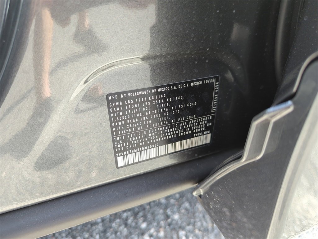 New 2026 Volkswagen Tiguan SE R-Line image 46