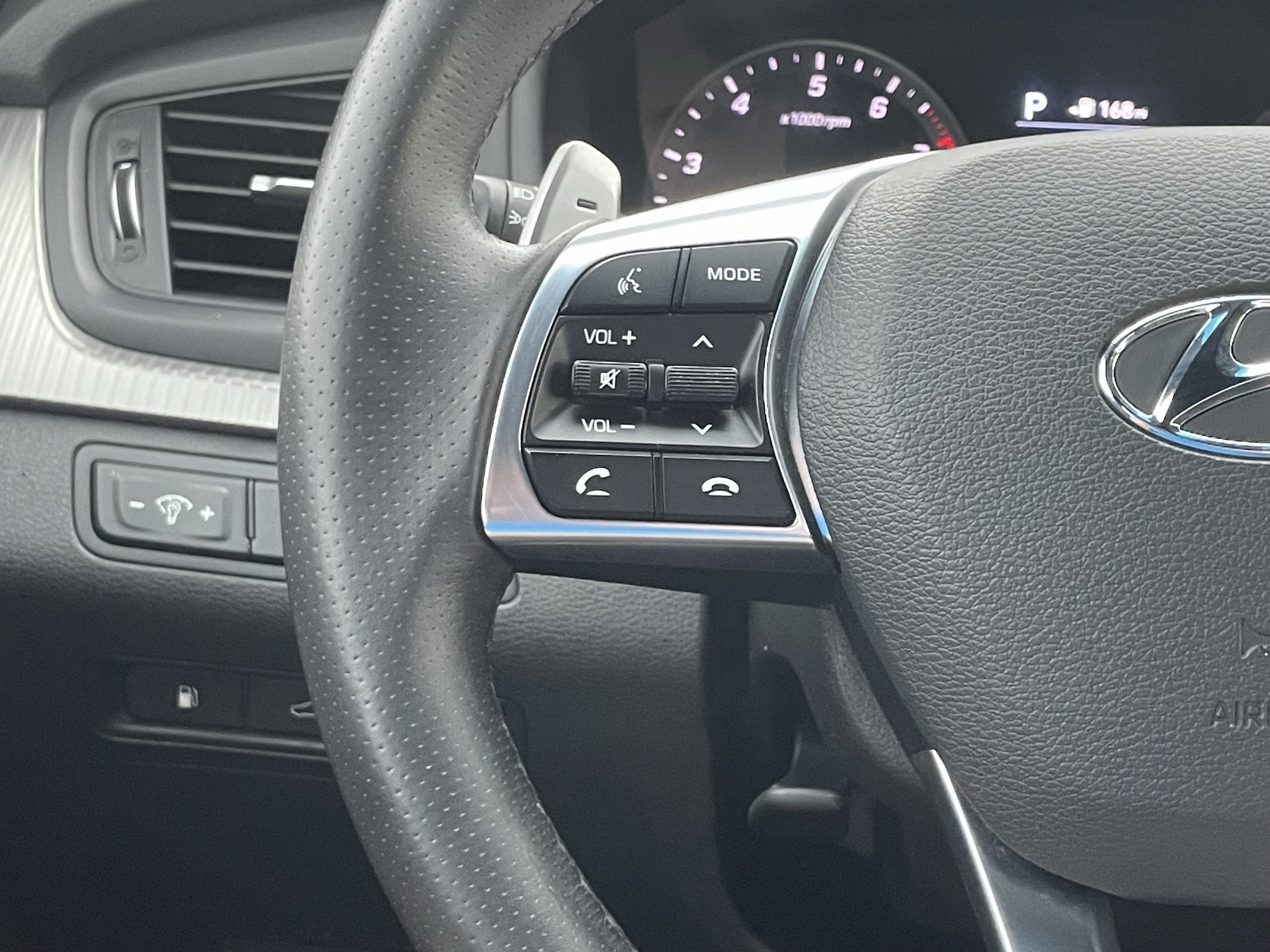 Used 2018 Hyundai Sonata Sport FWD image 18