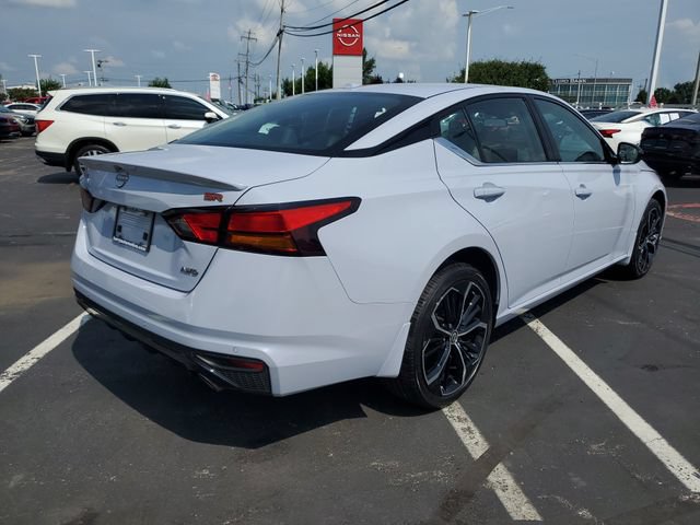 Certified 2025 Nissan Altima 2.5 SR AWD/4WD image 3