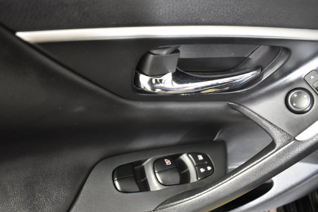 Used 2018 Nissan Altima 2.5 S FWD image 7