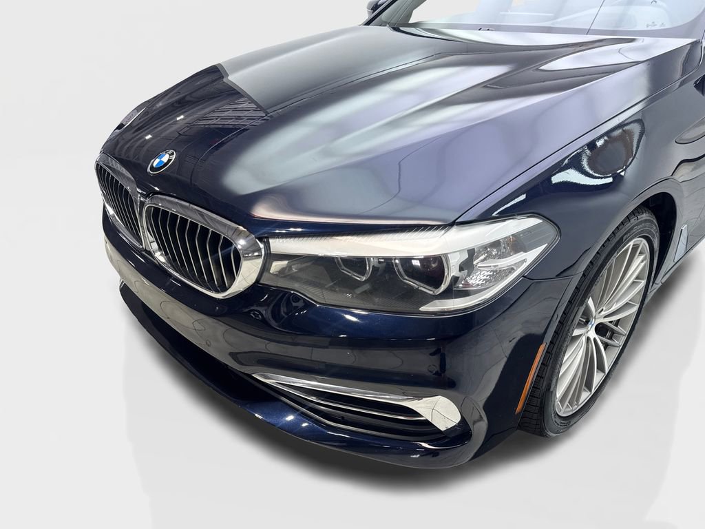 Used 2019 BMW 540i w/ Premium Package RWD image 16