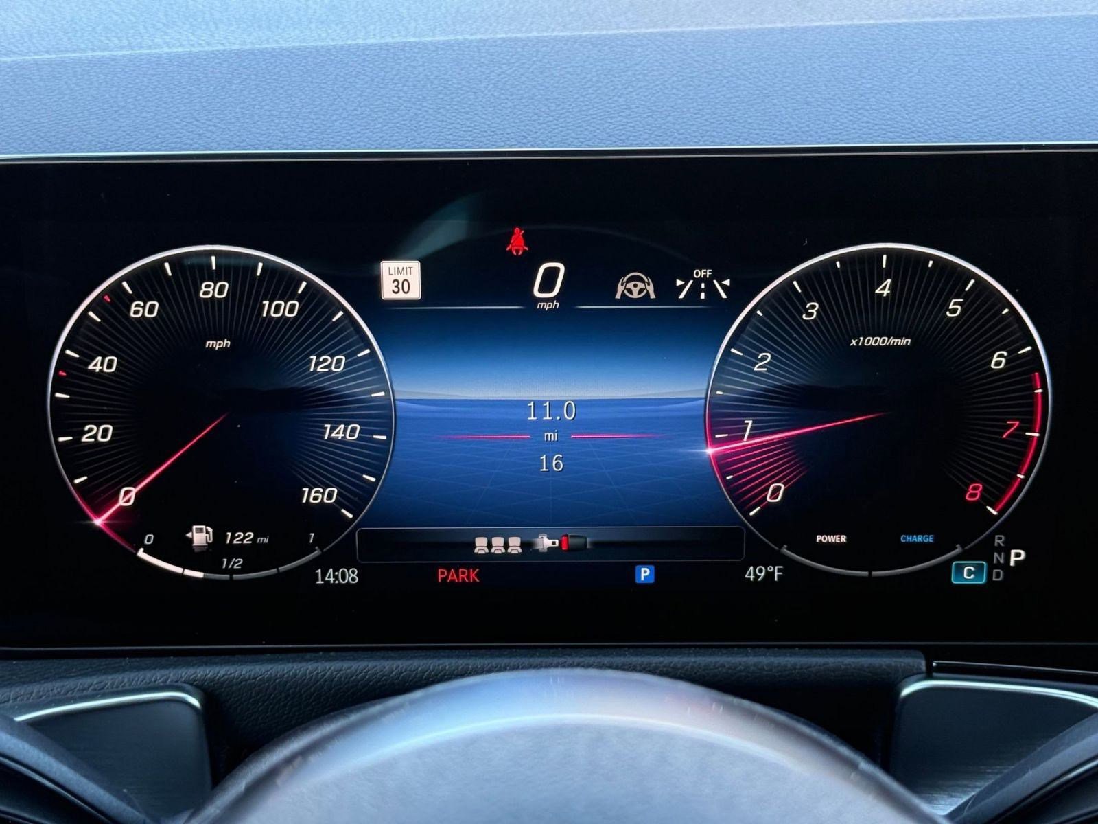 New 2026 Mercedes-Benz GLB 250 4MATIC image 19