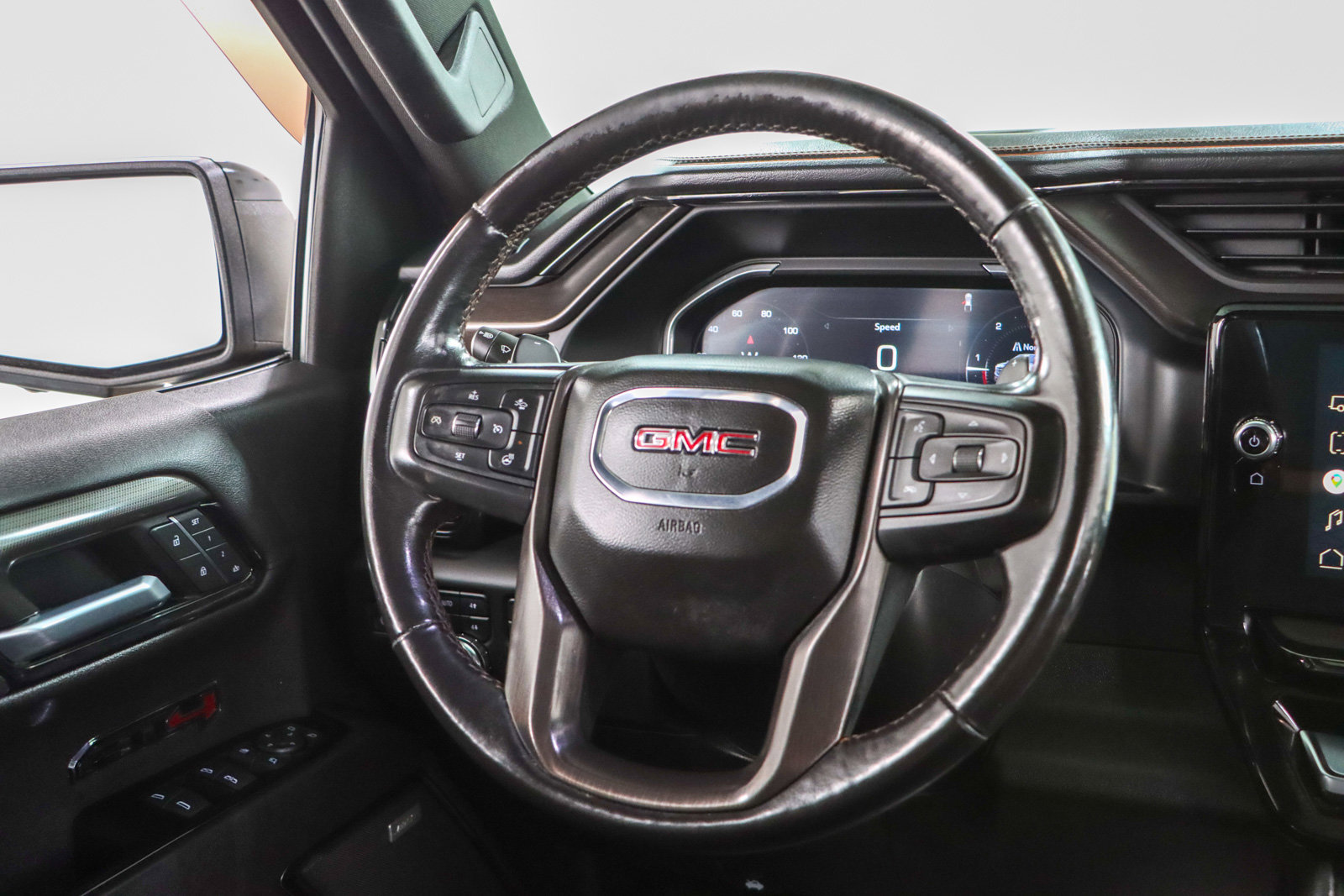 Used 2022 GMC Sierra 1500 AT4 w/ AT4 Premium Package image 14