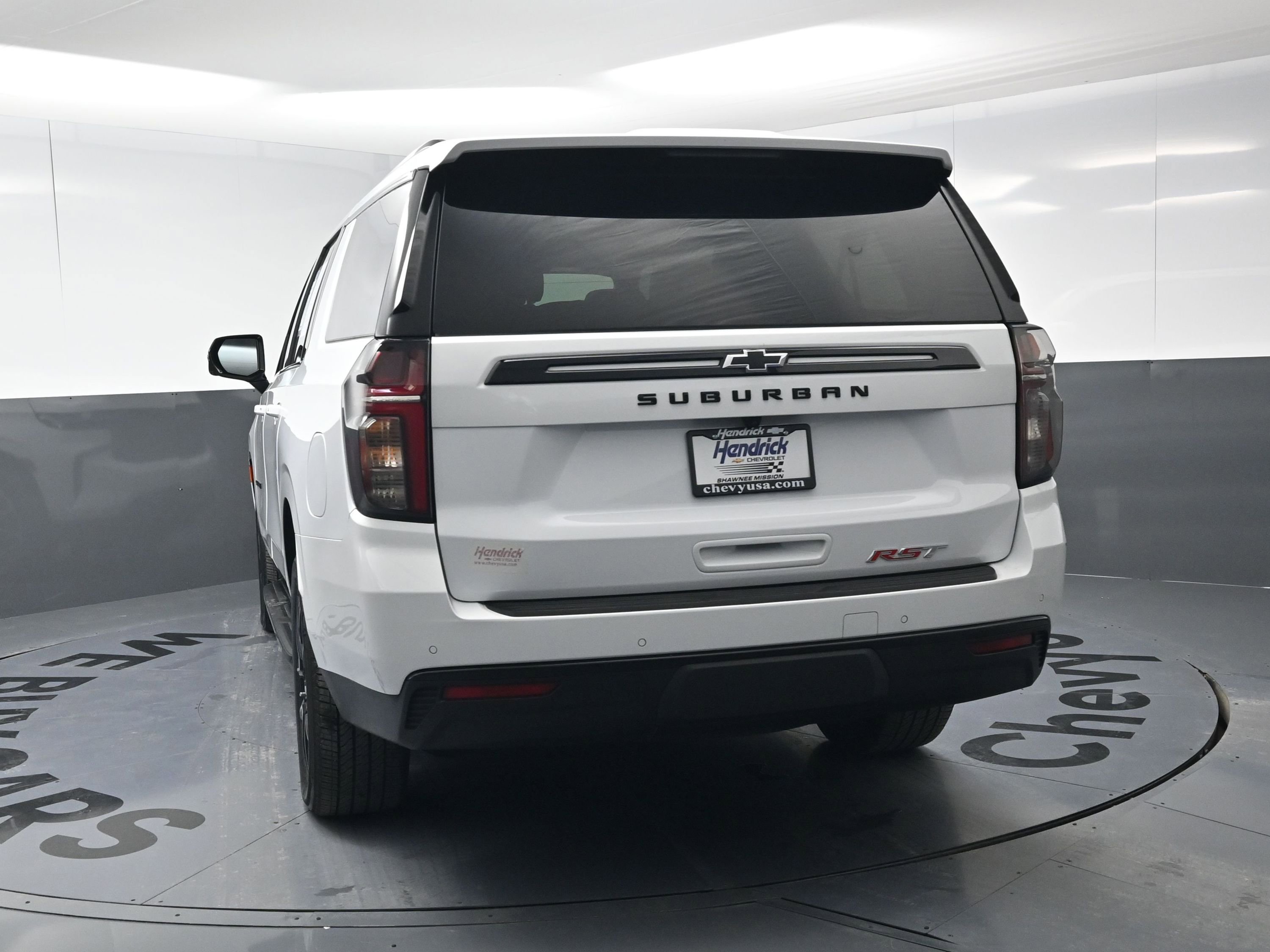 Certified 2023 Chevrolet Suburban RST w/ Luxury Package image 8