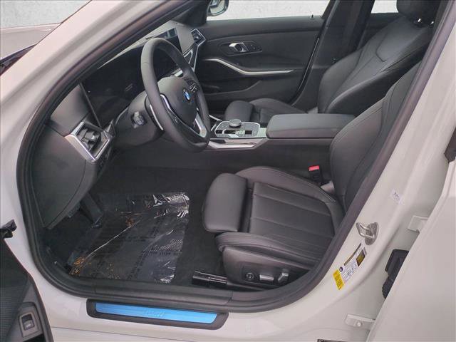 Certified 2024 BMW 330i Sedan w/ Premium Package image 17