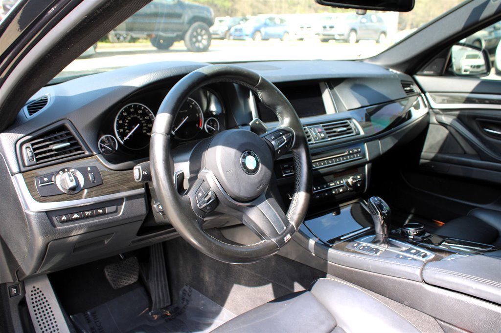 Used 2015 BMW 535d Sedan image 15
