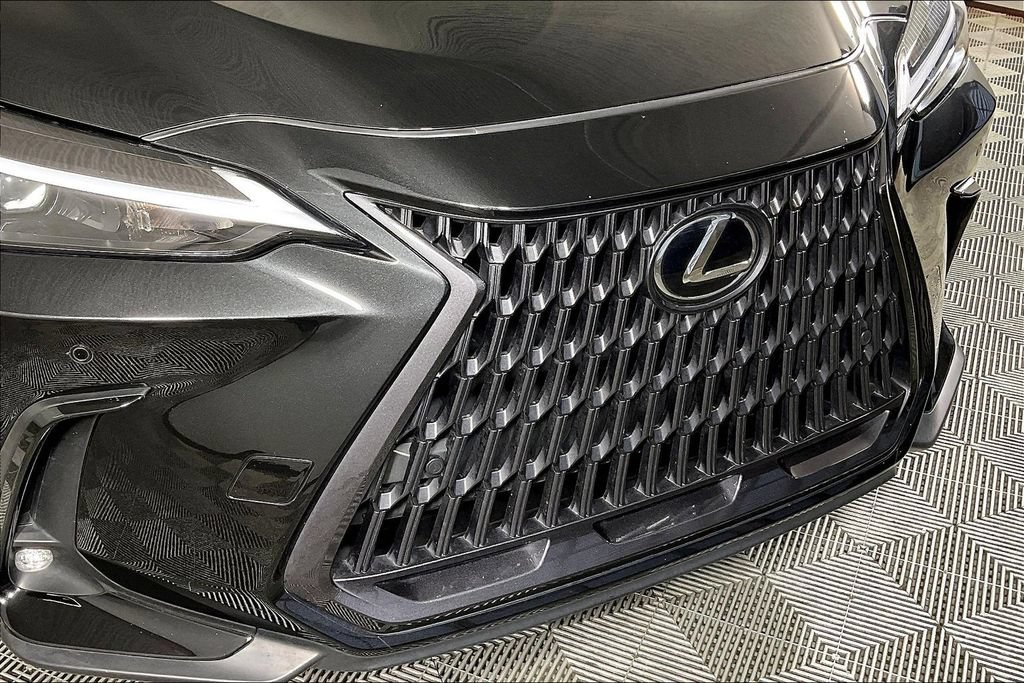 Used 2023 Lexus NX 350h AWD w/ Towing Package (2000 Lbs) image 30