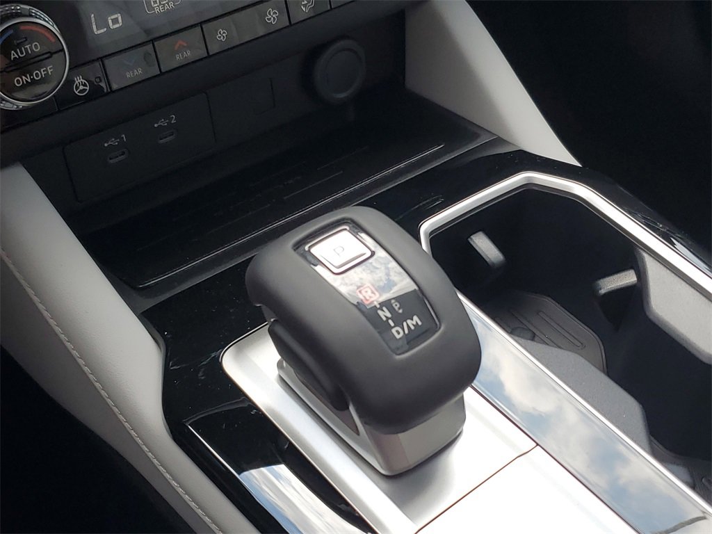 New 2026 Mitsubishi Outlander SEL image 32