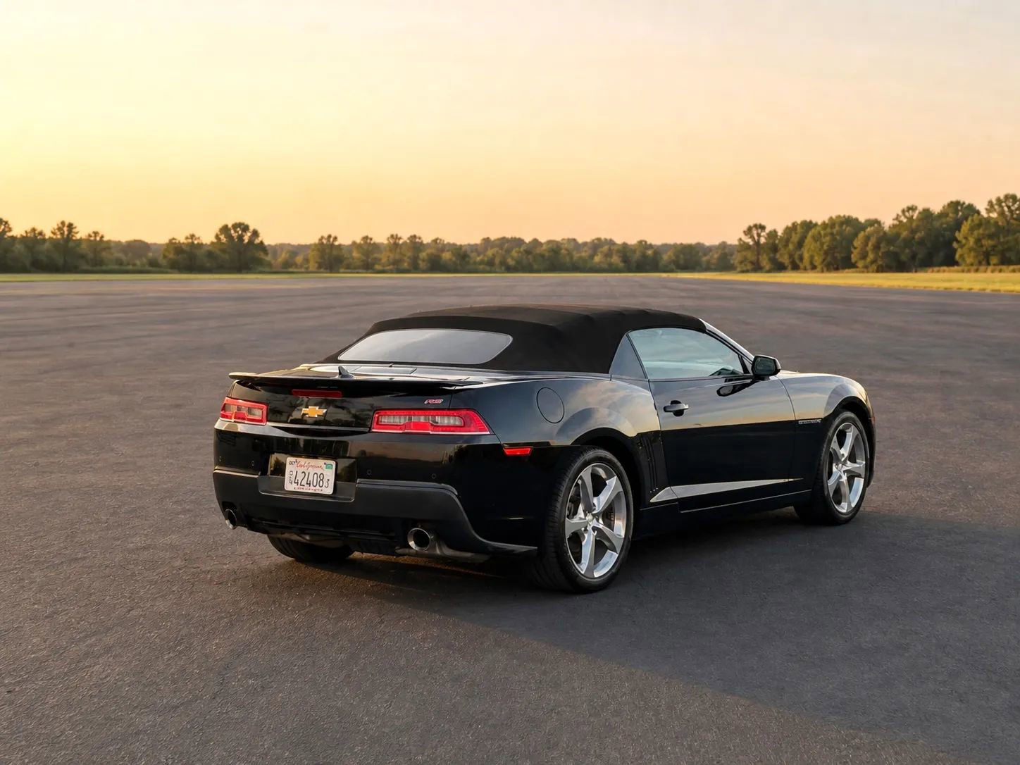 Used 2015 Chevrolet Camaro LT w/ RS Package RWD image 20
