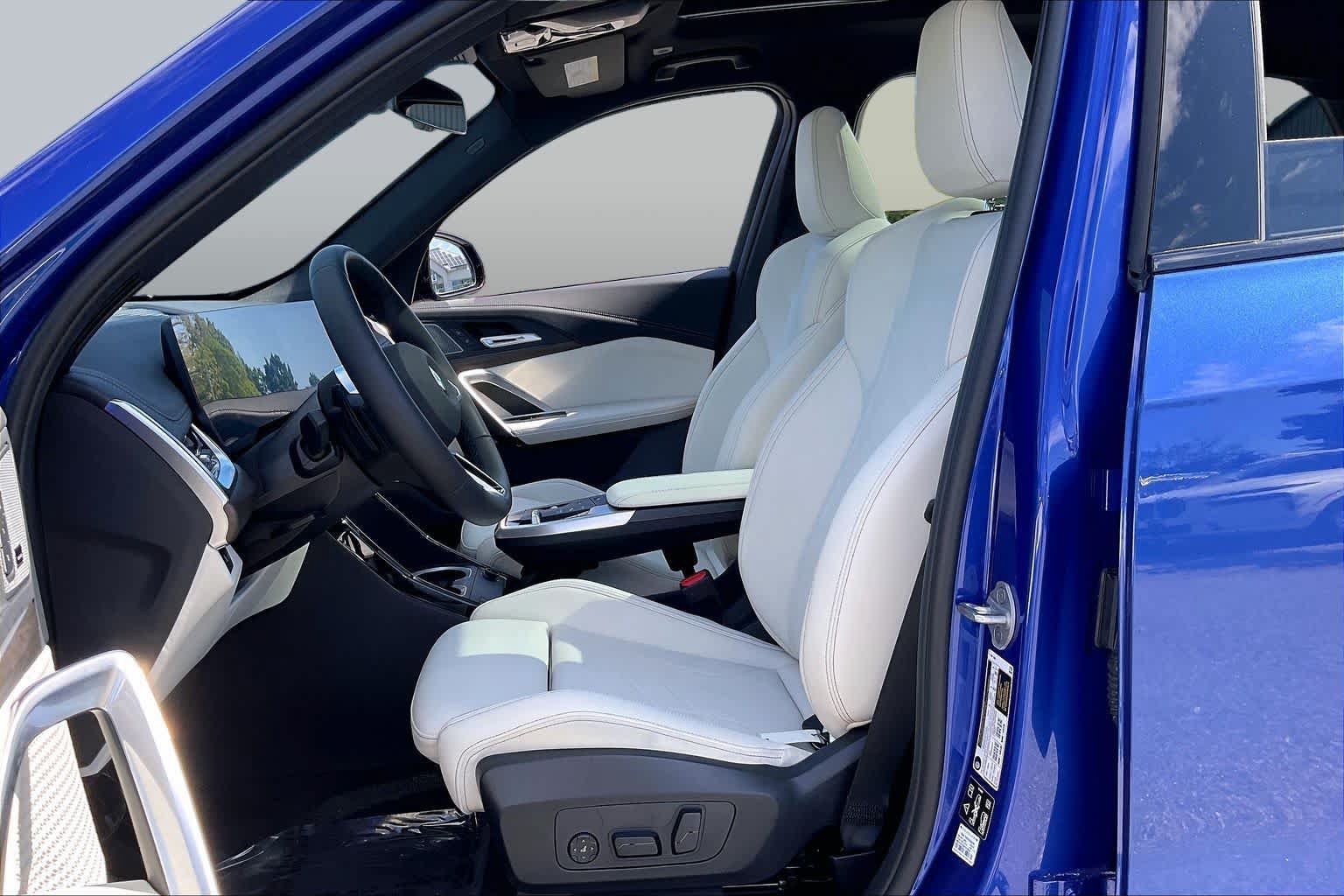 Certified 2026 BMW X1 xDrive28i w/ M Sport Package AWD/4WD image 7