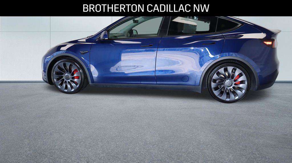 Used 2022 Tesla Model Y Performance AWD/4WD image 2
