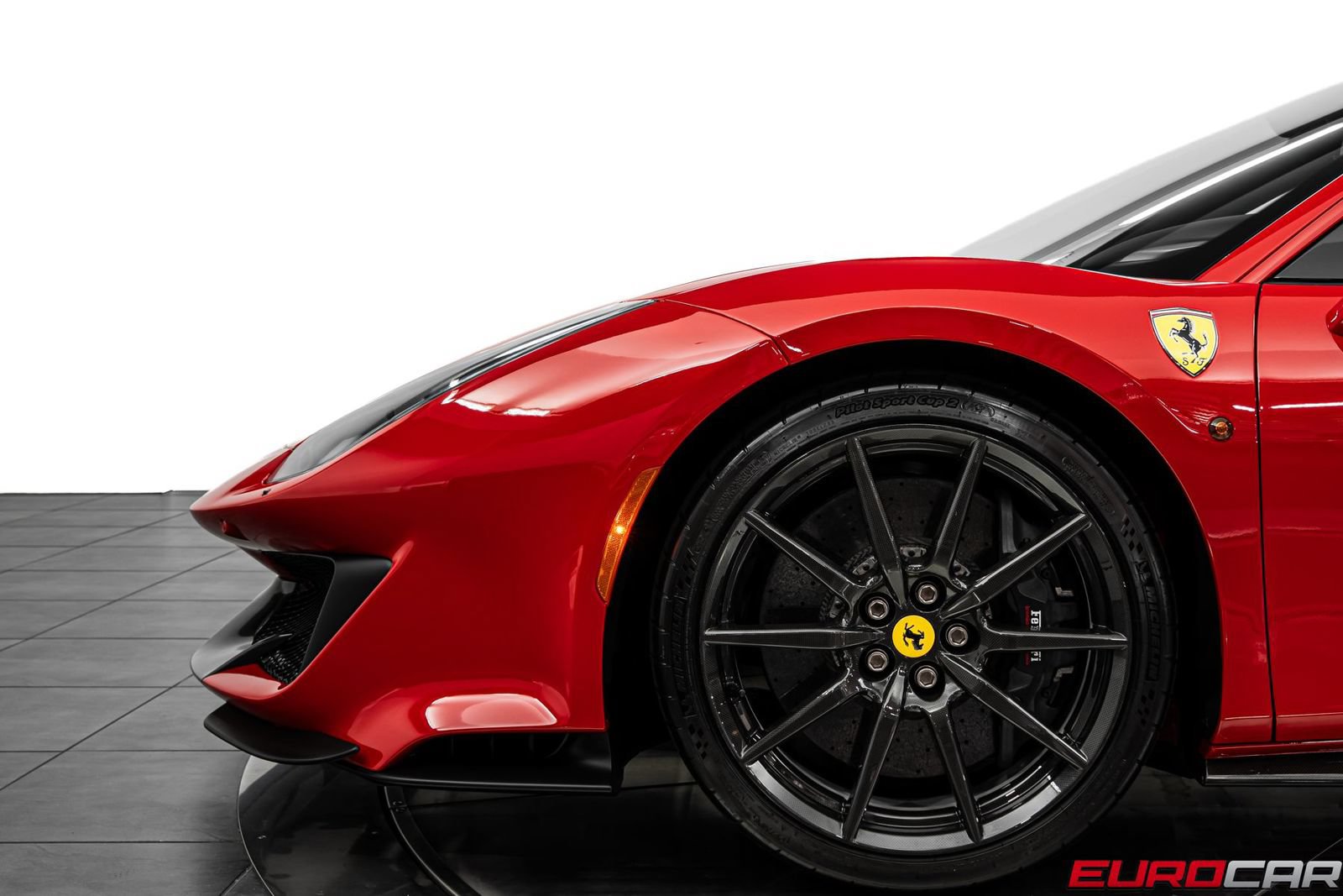 Used 2019 Ferrari 488 Pista Coupe RWD image 17