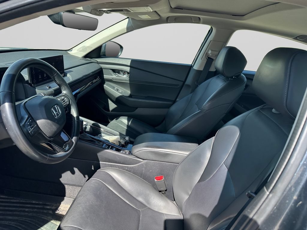 Used 2024 Honda Accord EX-L image 9