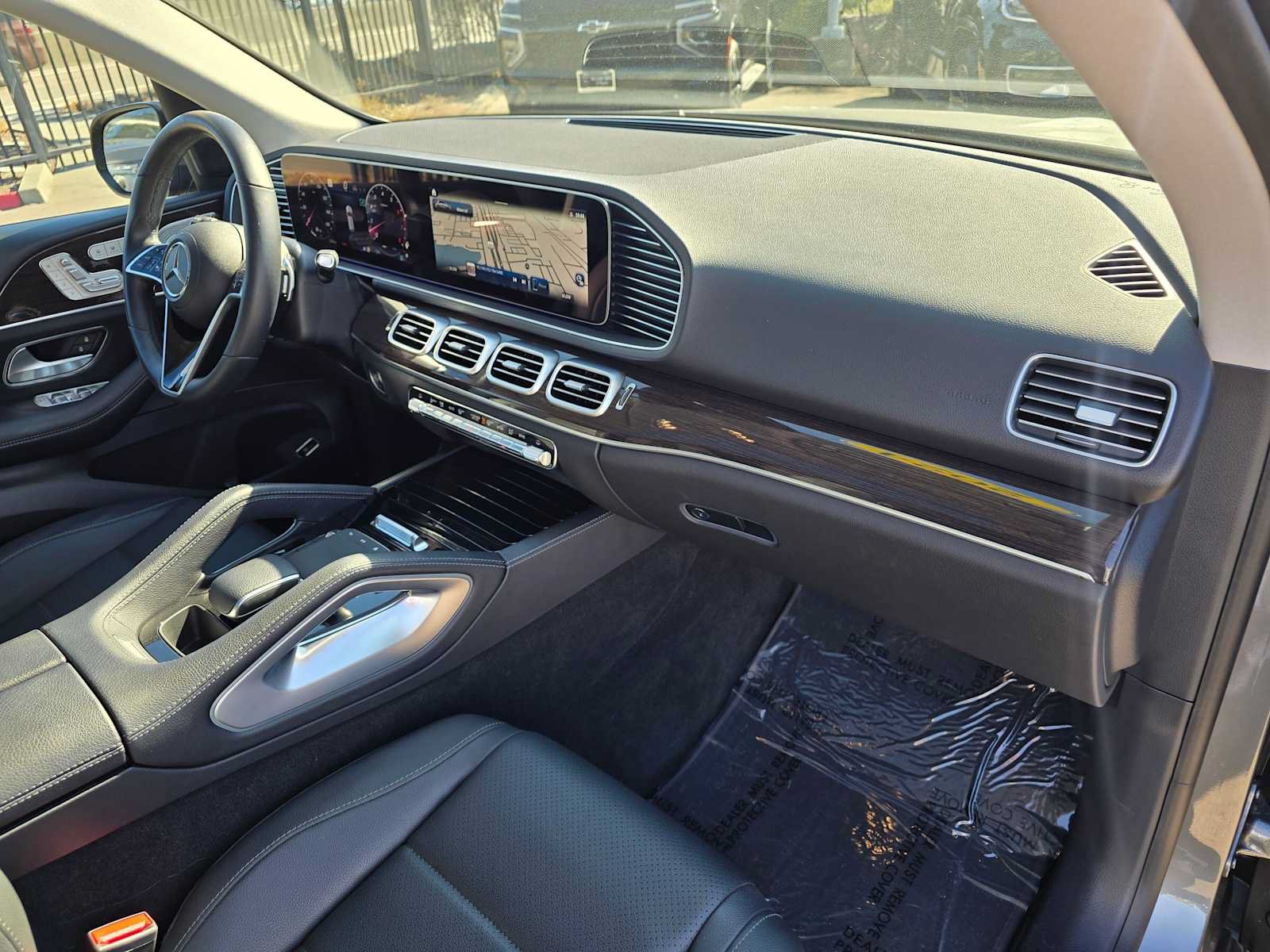 Used 2024 Mercedes-Benz GLE 450 4MATIC image 10