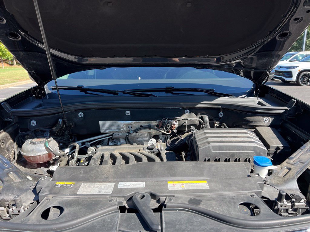 Used 2023 Volkswagen Atlas SEL R-Line AWD/4WD image 12