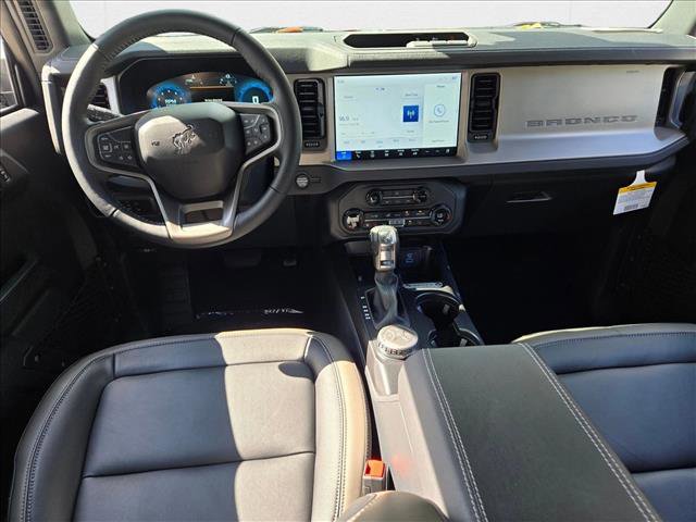 New 2025 Ford Bronco Outer Banks image 14