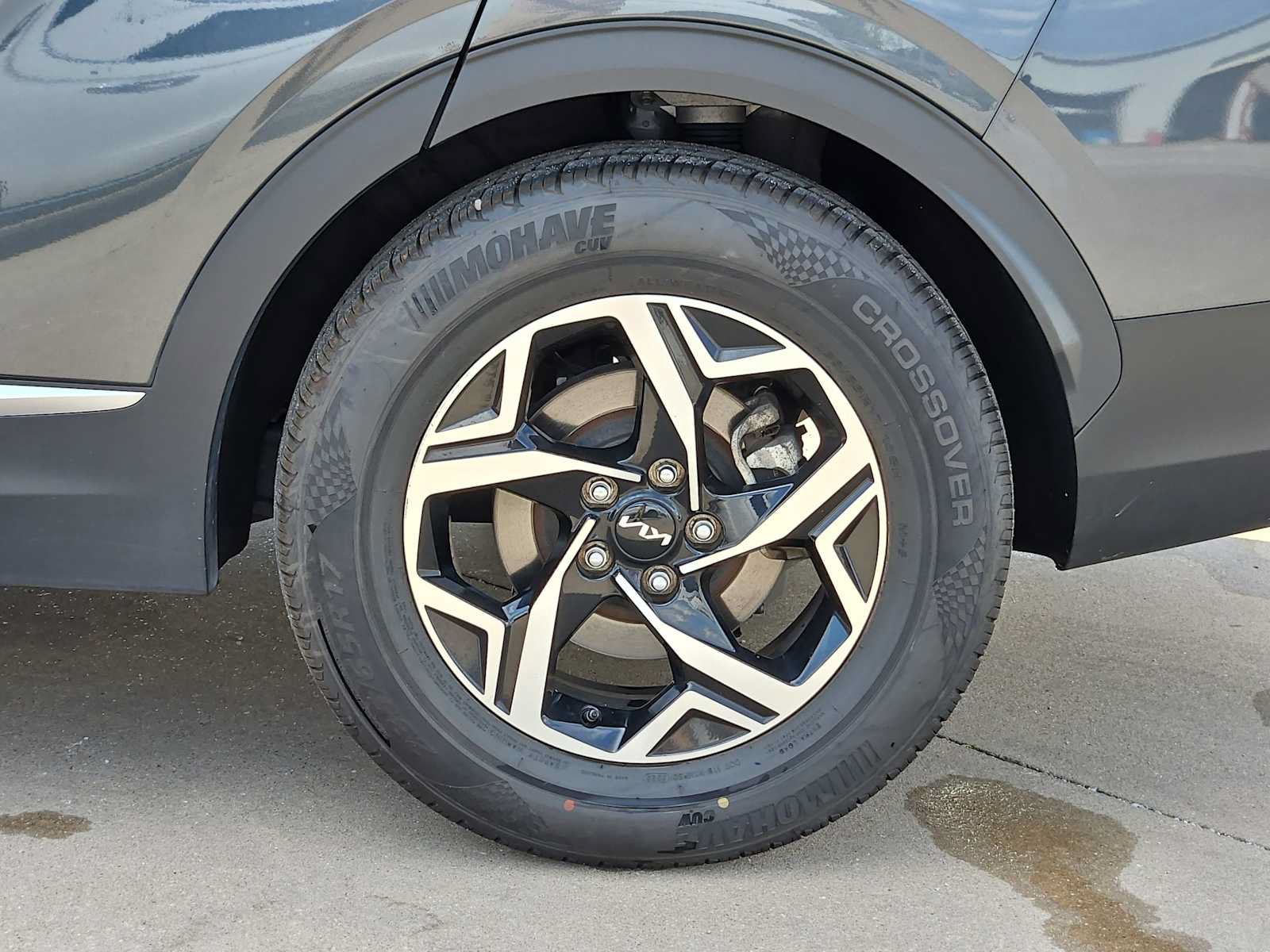 Certified 2024 Kia Sportage LX FWD image 13