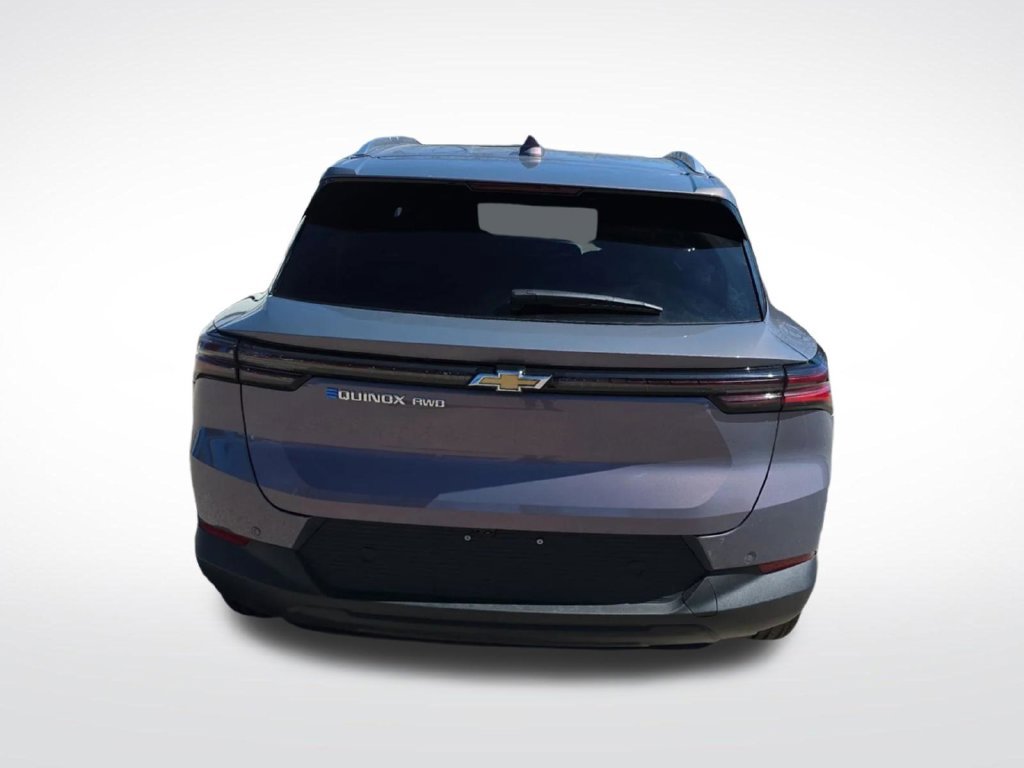 New 2026 Chevrolet Equinox EV LT AWD/4WD image 7