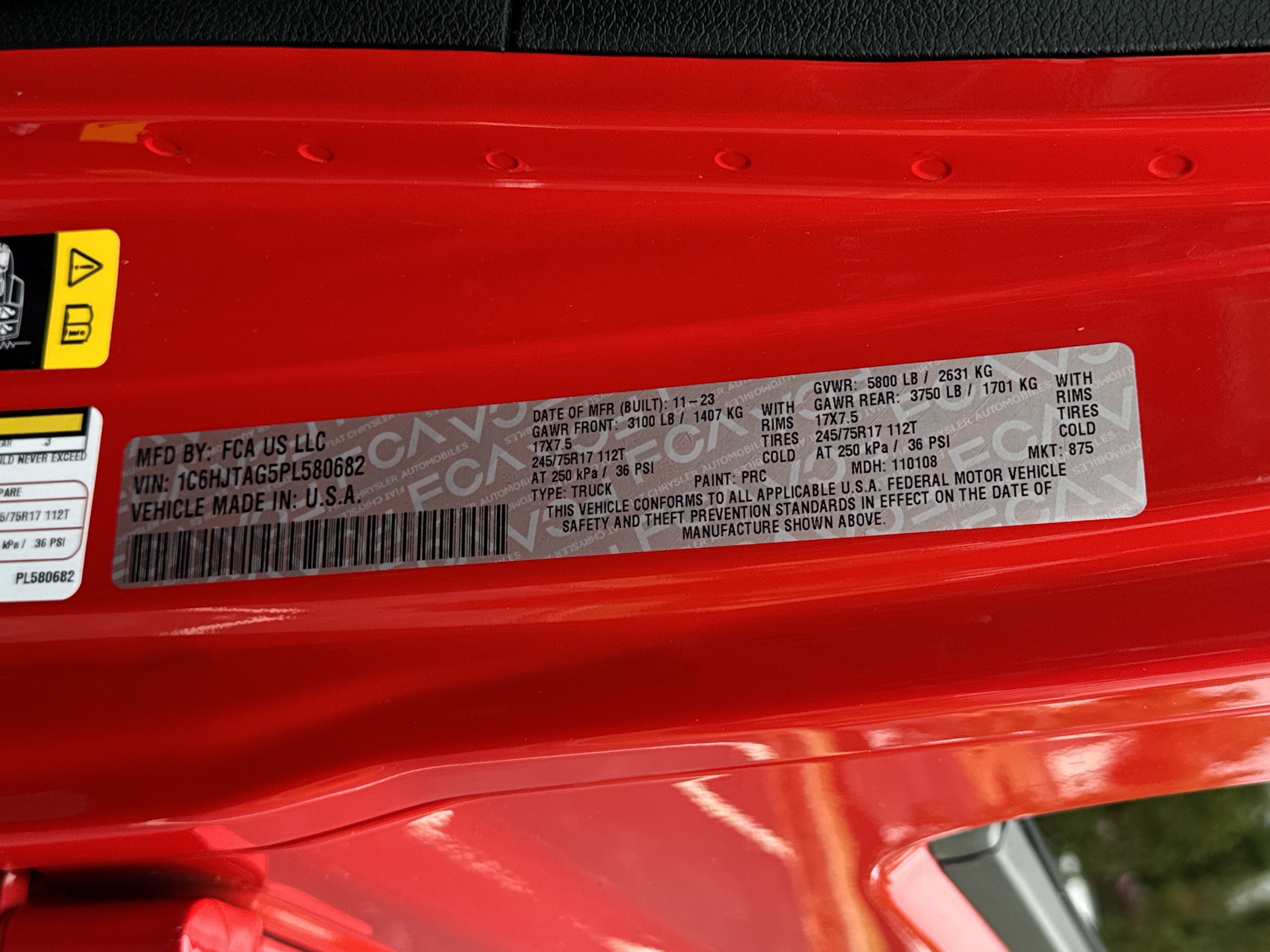 Used 2023 Jeep Gladiator Sport image 36